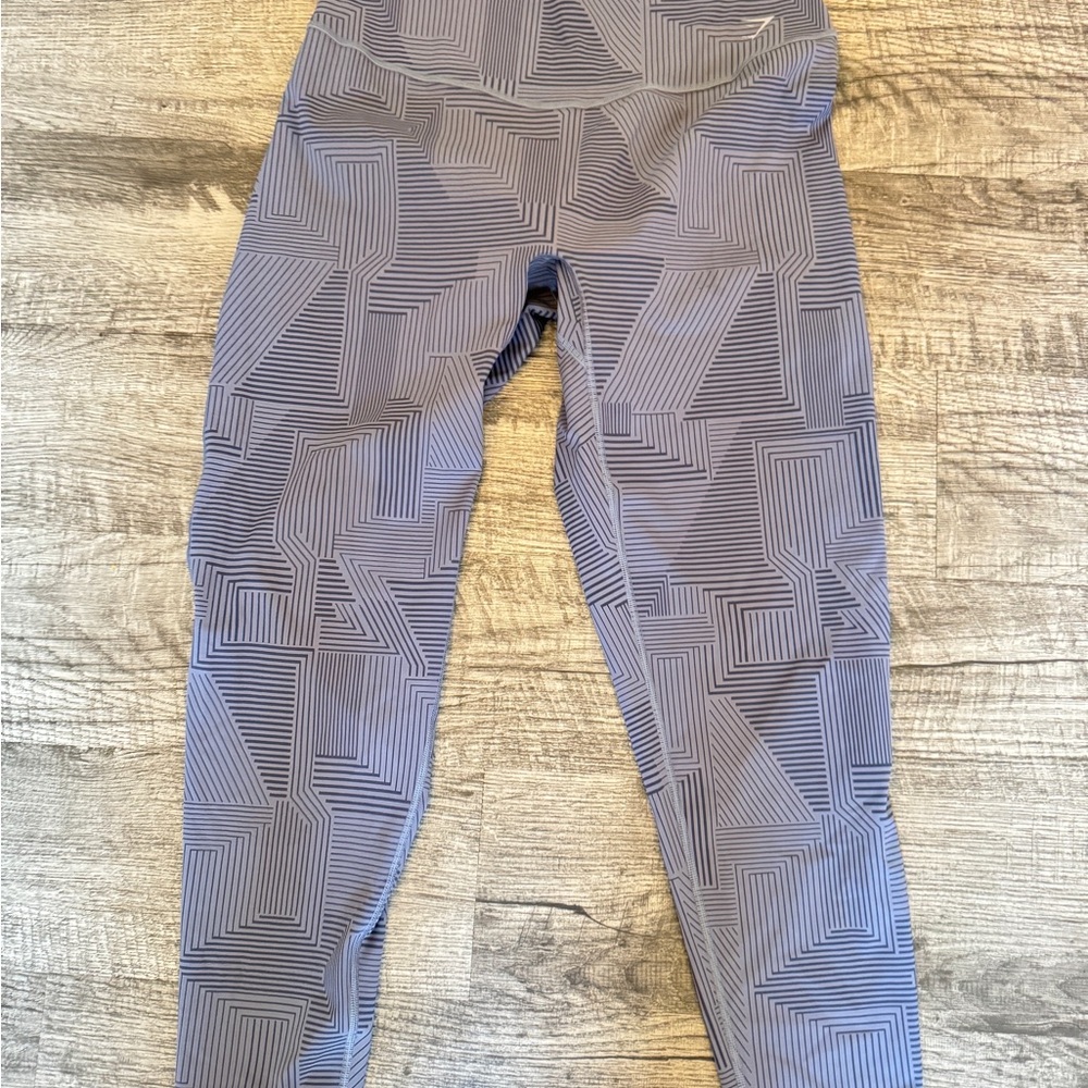Gymshark Gray Geometric Leggings